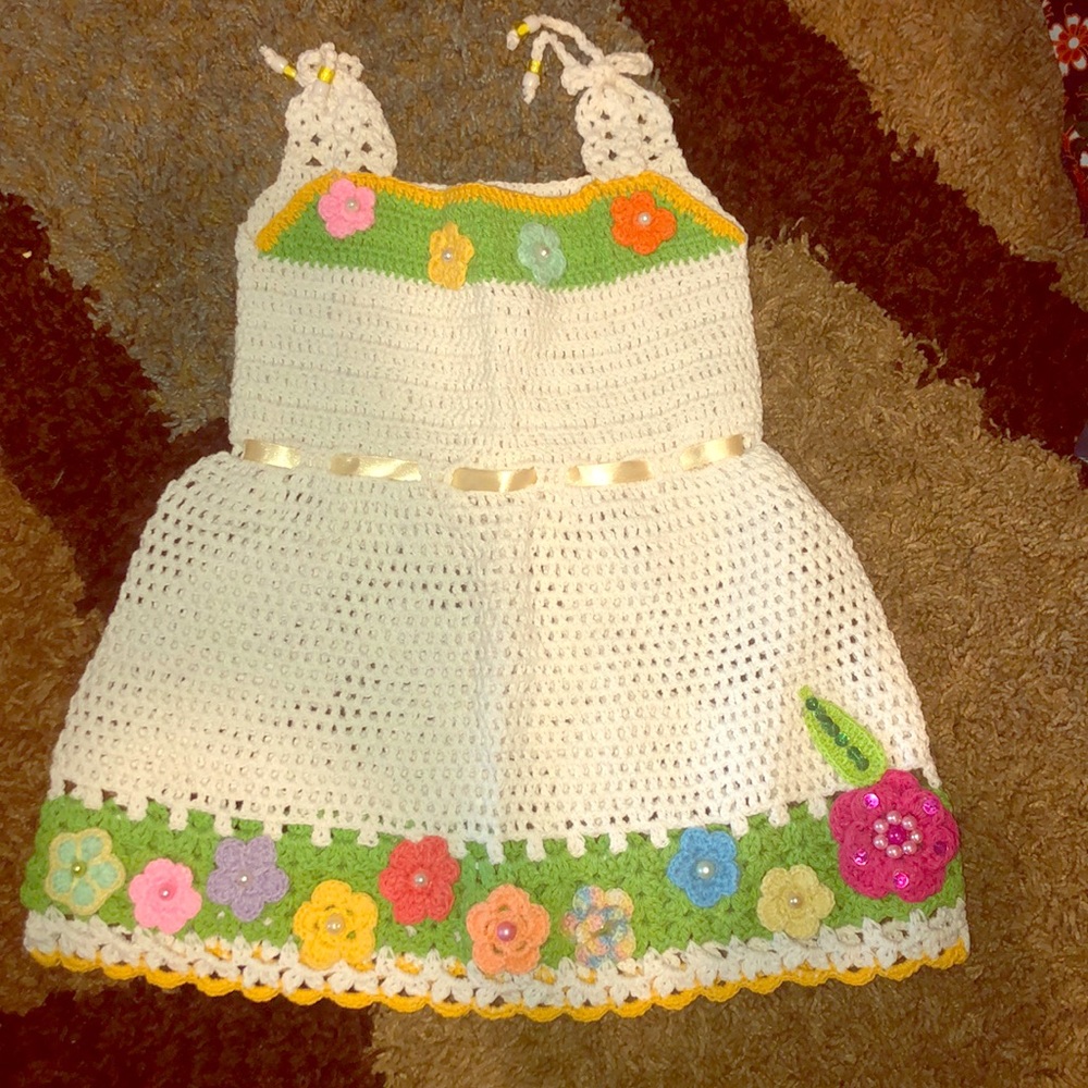 Beautiful hand made Crochet 👗 🧶